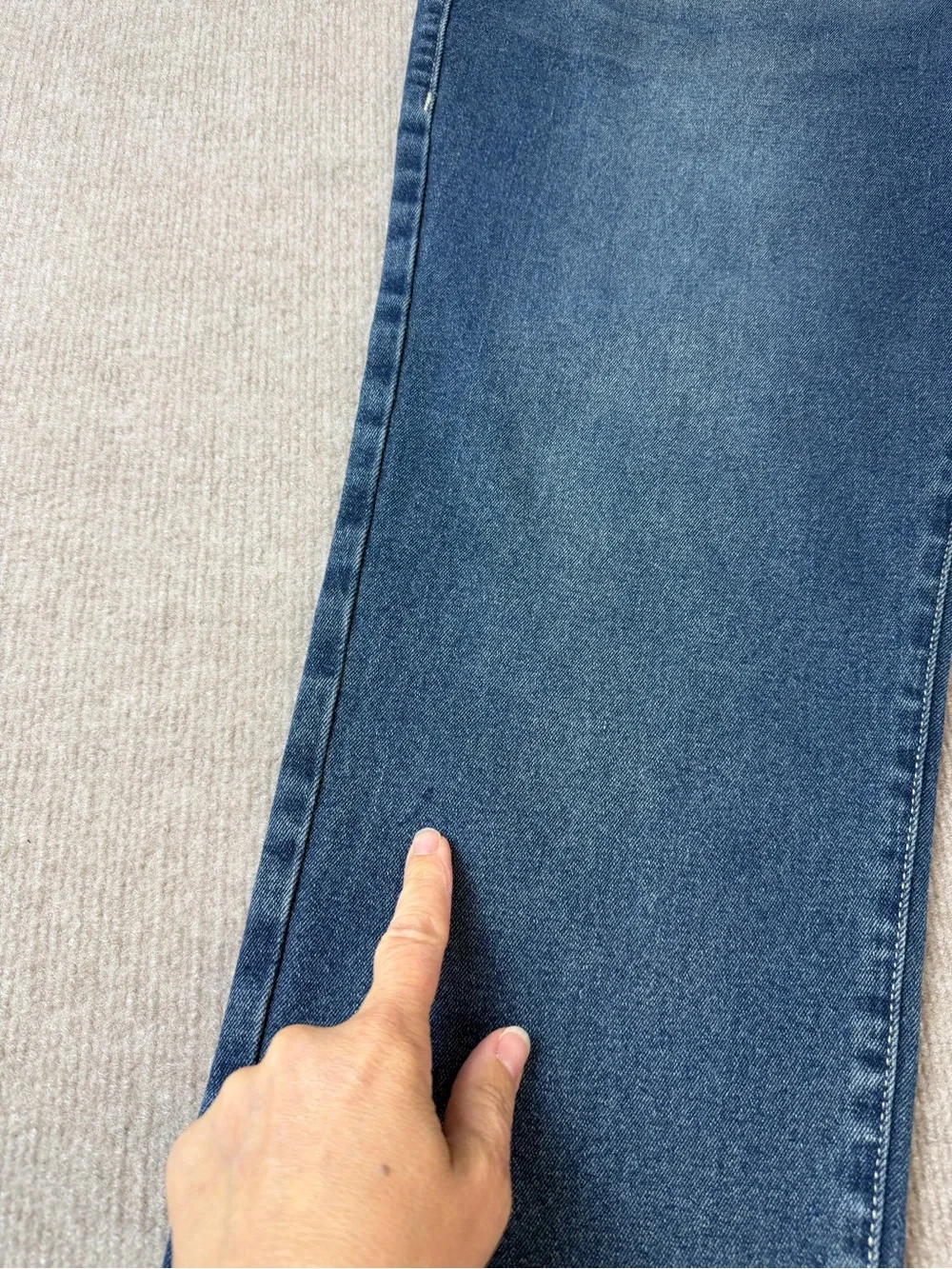 True Religion Men's Ricky Relaxed Straight Leg Jeans Relaxed Slim